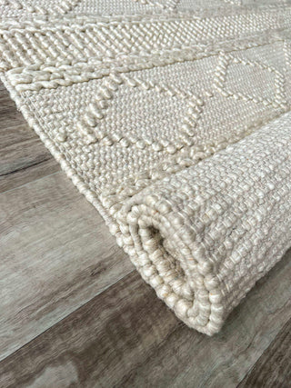 Naya Diamond Cream Rug